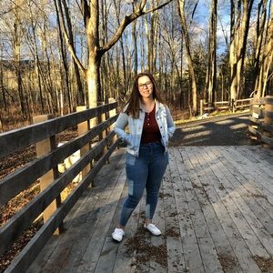 Meet your Posher, Nancy